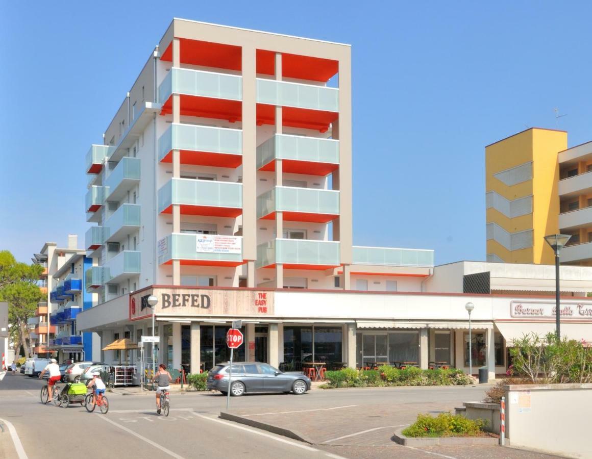 Condominio Il Faro 비비오네 외부 사진